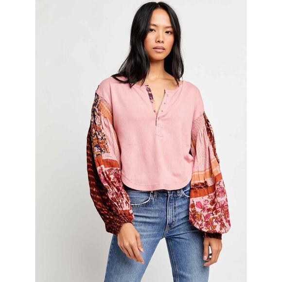 Free People Light Magic Henley Top Women's Blouse XS Pink Floral Peasant Boho - Picture 3 of 11